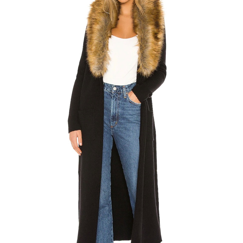 Long black cardigan with a fur collar. Brand Show Me Your MUMU.